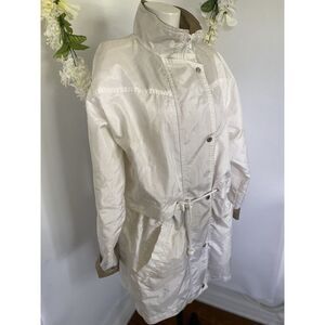 Innovations by Izzie Pearly White Jacket Womens Size Small S Lined Rain Coat Vtg